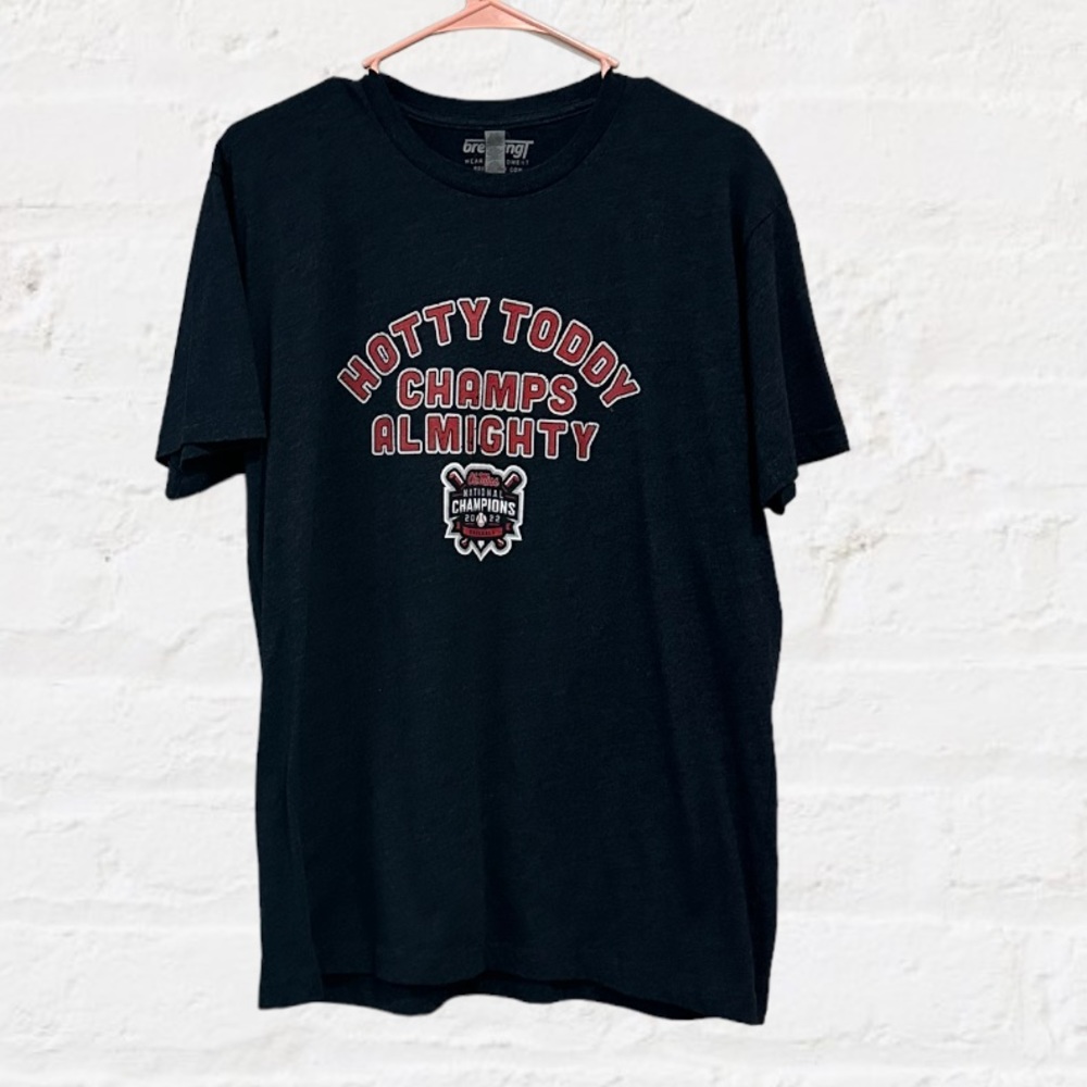 Breaking‎ T Ole Miss “Hoddy Toddy Champs Almighty” T-Shirt Men’s Sz Large